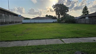 604 Melody Dr, Metairie, LA 70002