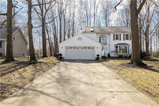 751 Lanark Ln, Painesville, OH 44077