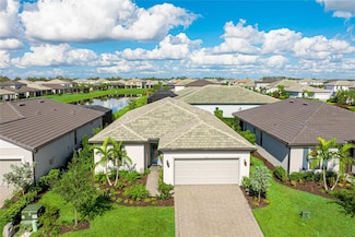 16210 Hidden Oak Loop, Lakewood Ranch, FL 34211