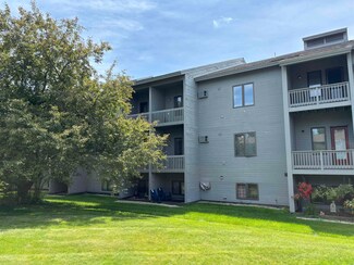 5 Tsienneto Rd Unit 186, Derry, NH 03038