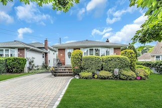 1197 Tulip Ave, Franklin Square, NY 11010
