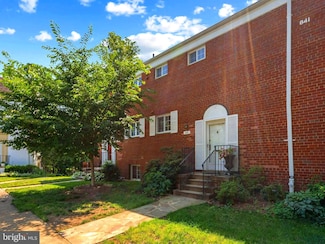 1610 Ripon Place, Alexandria, VA 22302