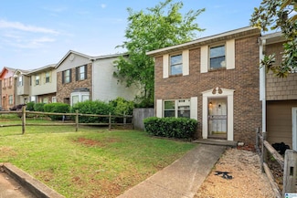 2435 Hampstead Dr, Birmingham, AL 35235