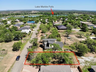 821 Aspen Ln, Cottonwood Shores, TX 78657