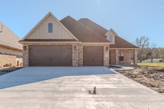 8575 Sana Dr, Beaumont, TX 77713