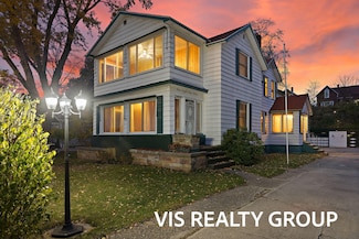 1854 Lake Ave, Muskegon, MI 49445