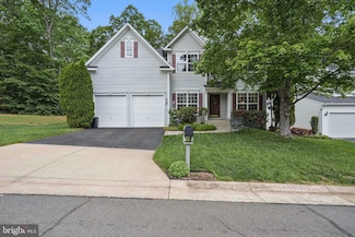 5280 Gunston Hall Dr, Woodbridge, VA 22193