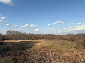 2140 Maple Grove Church Rd, Adolphus, KY 42120