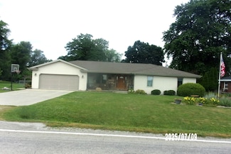 1617 N 2000 Rd E, Watseka, IL 60970