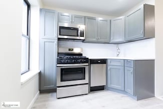 662 6th Ave Unit 4L, Brooklyn, NY 11215