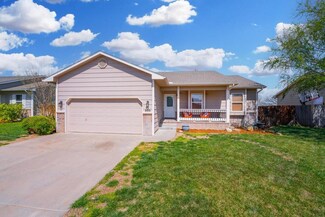 636 S Longbranch Dr, Maize, KS 67101