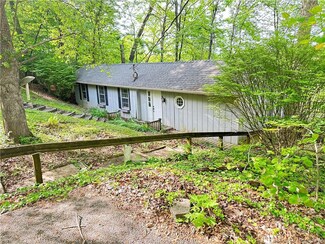 1761 Harrison Spring Rd NW, Corydon, IN 47112