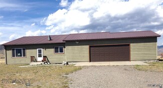 85 Glengarry Rd, Livingston, MT 59047