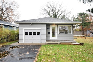 300 Howland Ave, Rochester, NY 14620