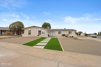 2912 Hector Dr, El Paso, TX 79935