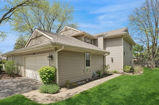 2806 Brindle Ct Unit 2, Northbrook, IL 60062