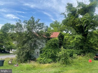 119 Washington St, Occoquan, VA 22125