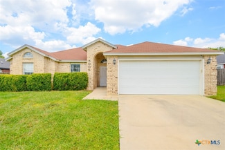 5005 Topsey Dr, Killeen, TX 76542