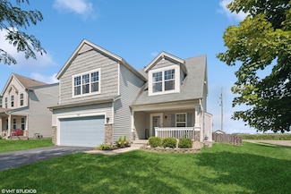 215 E Clover Ave, Cortland, IL 60112