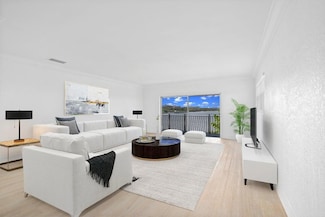 3031 S Ocean Blvd Unit 201, Palm Beach, FL 33480