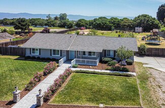 18685 Ranchito Del Rio Dr, Salinas, CA 93908