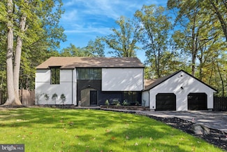 102 Lane of Trees, Cherry Hill, NJ 08003