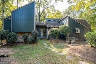 100 Beech Lake Ct, Roswell, GA 30076