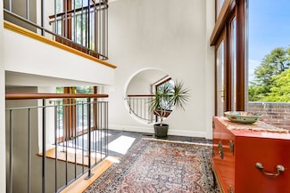34 Lagrange St, Chestnut Hill, MA 02467