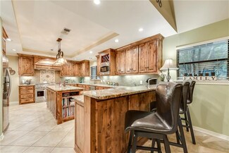 6441 Shadow Ln, Dallas, TX 75236