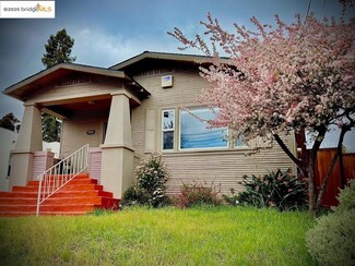 2848 Delaware St, Oakland, CA 94602