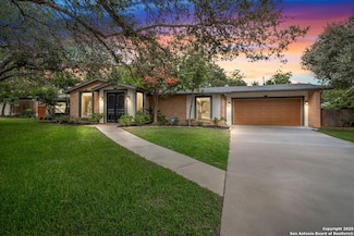 204 Carolwood Dr, San Antonio, TX 78213