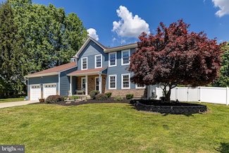 4 Honeysuckle Dr, Trenton, NJ 08691