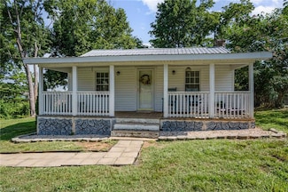 201 E Bailey St, Asheboro, NC 27203