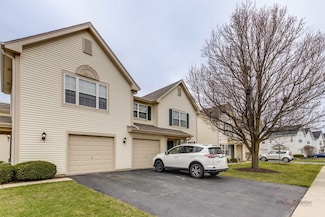 2509 Dickens Dr, Aurora, IL 60503