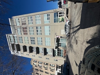 770 W Gladys Ave Unit 305, Chicago, IL 60661