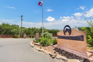 472 Stallion Estates Dr, Spring Branch, TX 78070