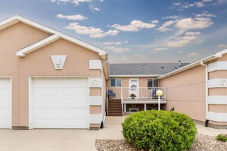 1730 W 18th St Unit 201, Cedar Falls, IA 50613