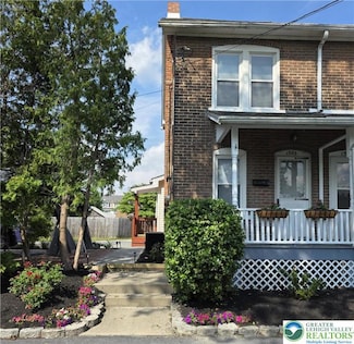 1523 Cedar St, Northampton, PA 18067