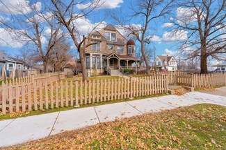 302 W 6th St, Newton, KS 67114