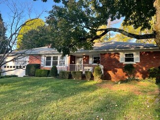 3453 Belvoir Dr, Lexington, KY 40502