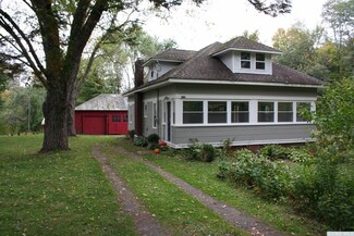 5161 van Wyck Ln, Claverack, NY 12513