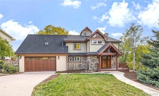 2418 W Euclid Ave, Littleton, CO 80120