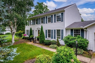2664 Easthaven Dr, Hudson, OH 44236