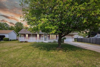 56240 Hoosier Ave, Mishawaka, IN 46545