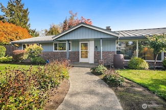 11006 SE 31st St, Bellevue, WA 98004