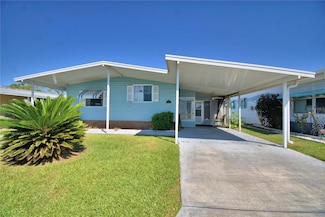 4151 Sprucewood St, Winter Haven, FL 33880