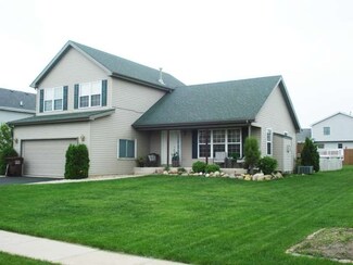 516 Chestnut Ln, Peotone, IL 60468