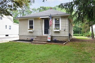97 Roland St, Cumberland, RI 02864