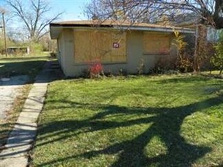 13407 S Crawford Ave, Robbins, IL 60472