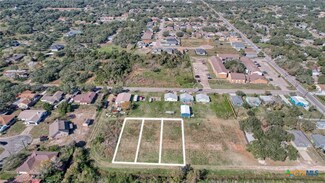 0, 00, 000 S Rife St, Aransas Pass, TX 78336